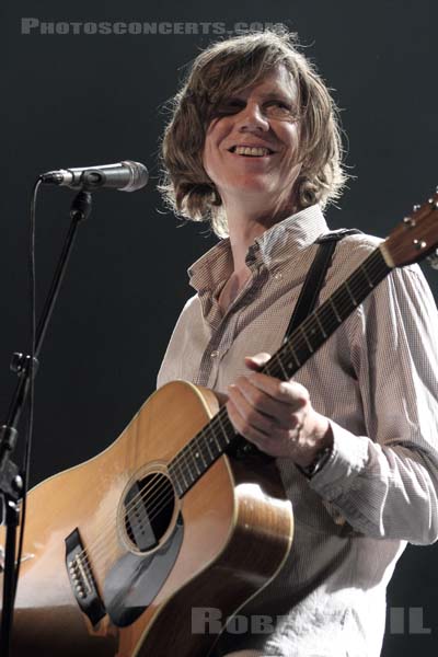 THURSTON MOORE - 2011-05-28 - PARIS - Espace Charlie Parker - Grande Halle - 